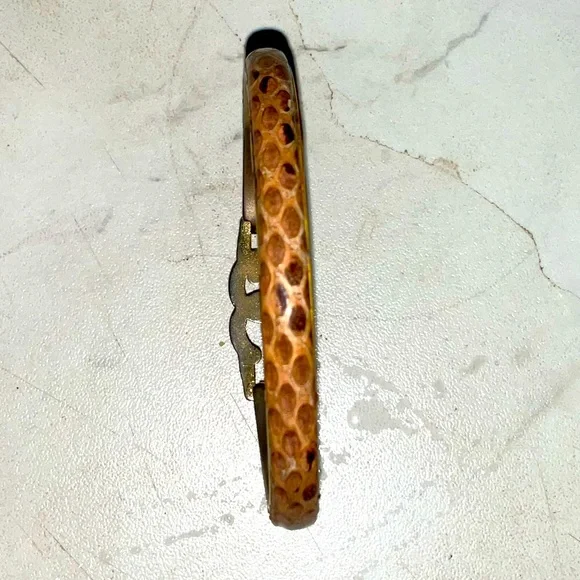 VINTAGE GUCCI GG 24K GOLDPLATED
BEIGE SNAKE'S SKIN BANGLE BRACELET - Picture 9 of 16
